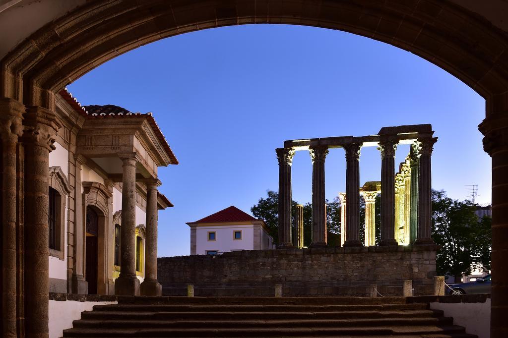 Pousada Convento De Эвора Экстерьер фото
